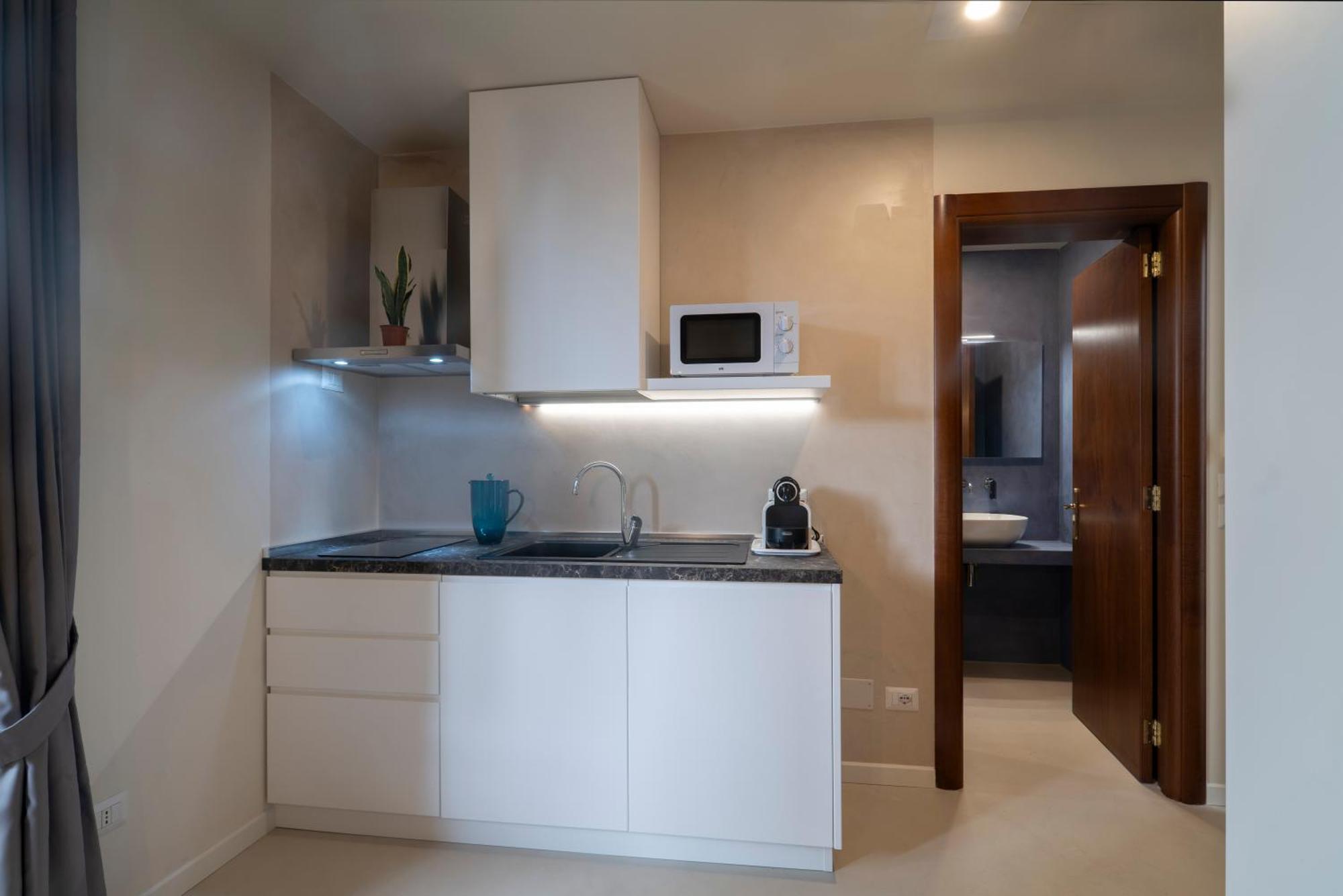 Blu Mazzini 1 - Appartamento Luxury Con Terrazza Privata Lecce Dış mekan fotoğraf